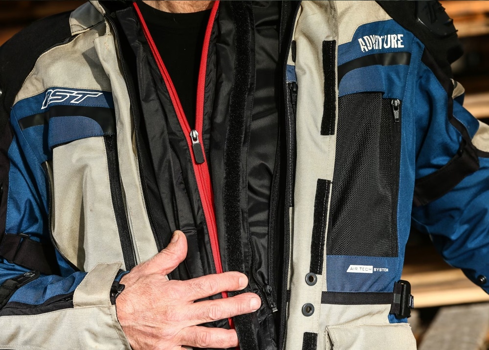 Predám moto bundu a nohavice RST Adventure - 5