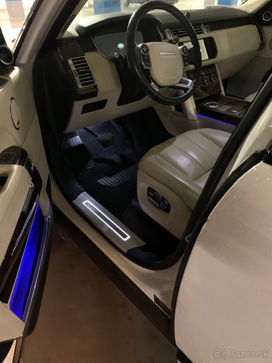 Range rover 4,4,SDV 8 autobiography