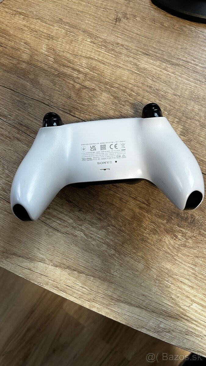 PS5 s mechanikou + 2 hry + nabijacia stanica - 5