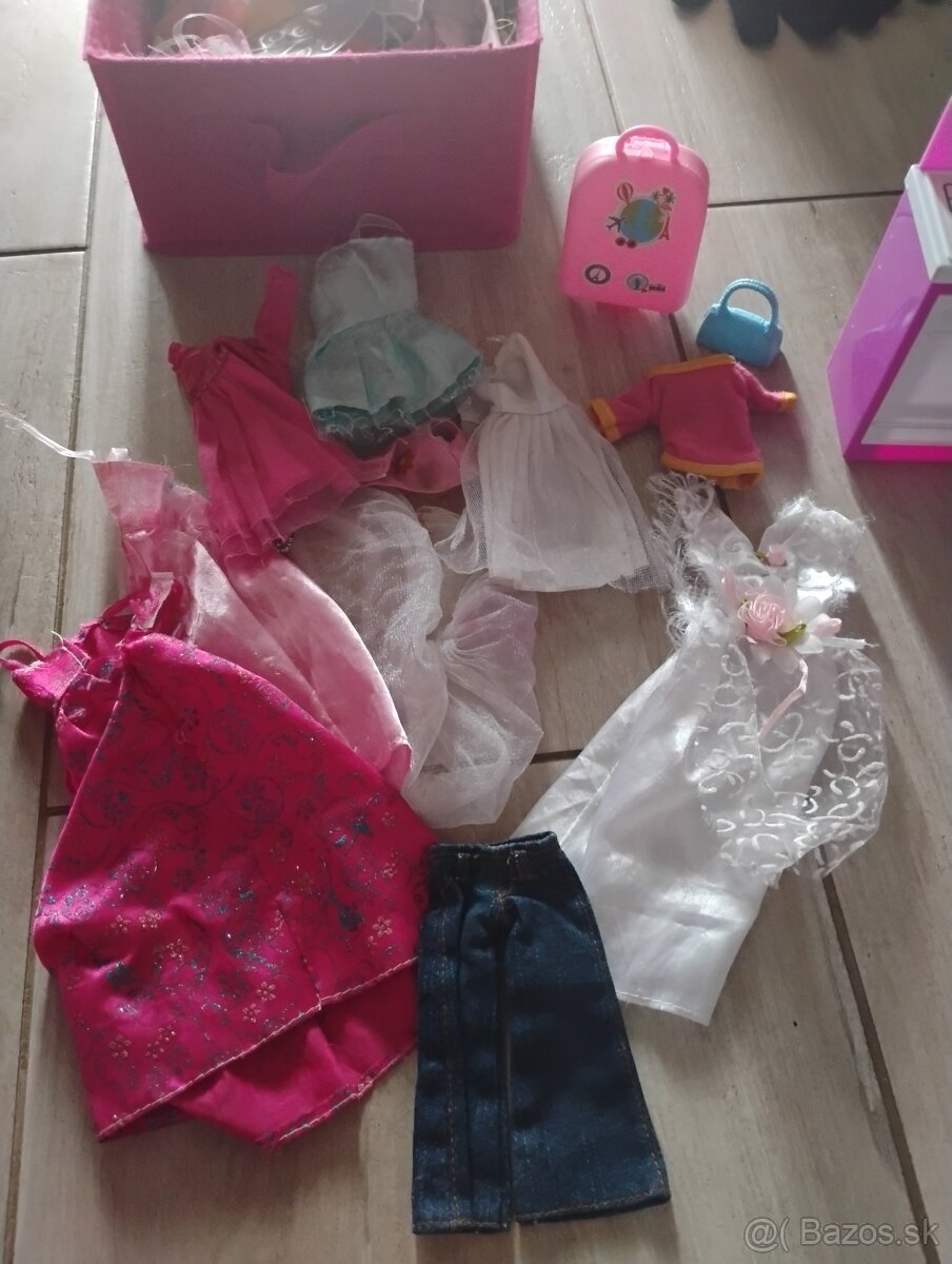 Barbie karavan+ auto + bábiky+ oblečenie - 5