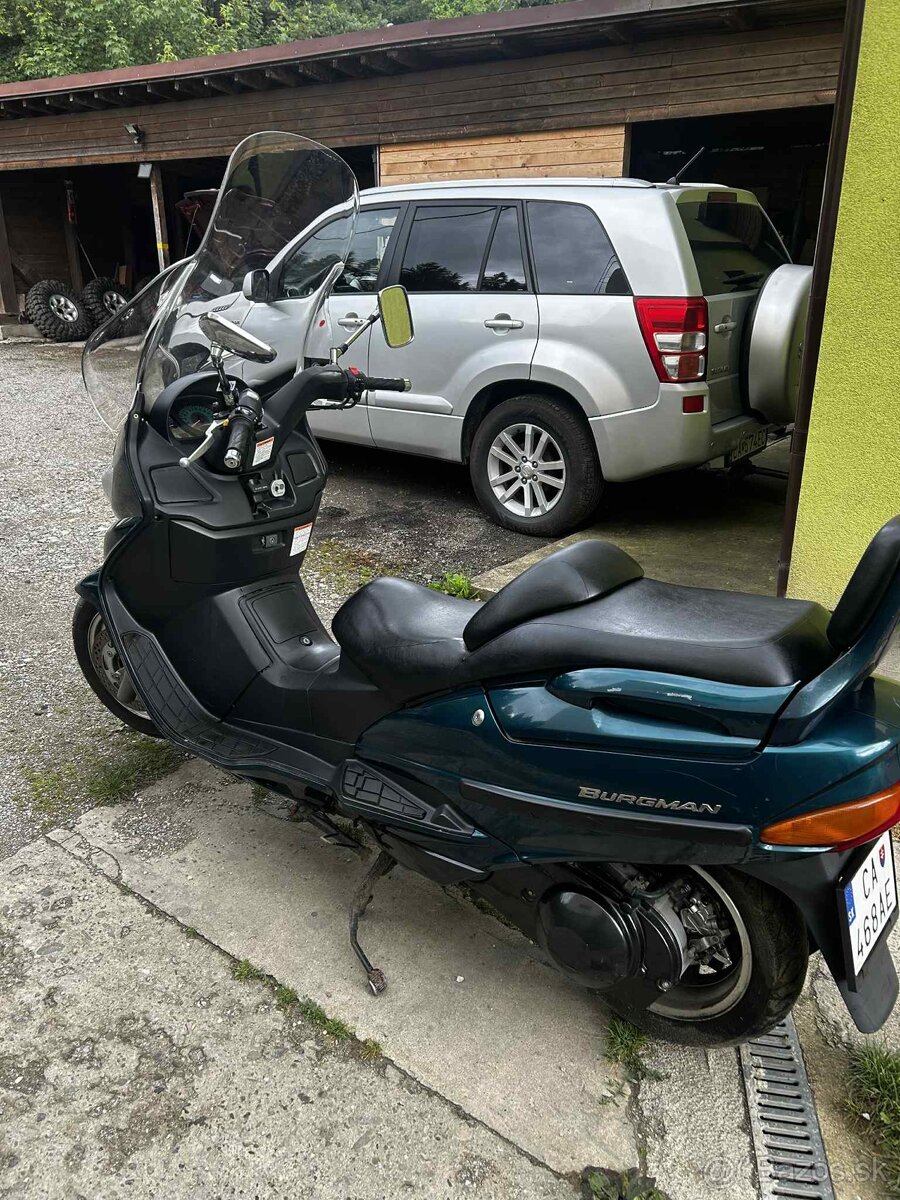 Suzuki Burgman 250 - 5