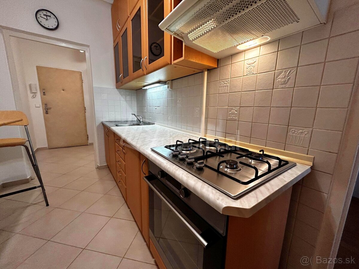 Skvelá lokalita - Prenájom 2-izbového bytu – Riazans… - 5