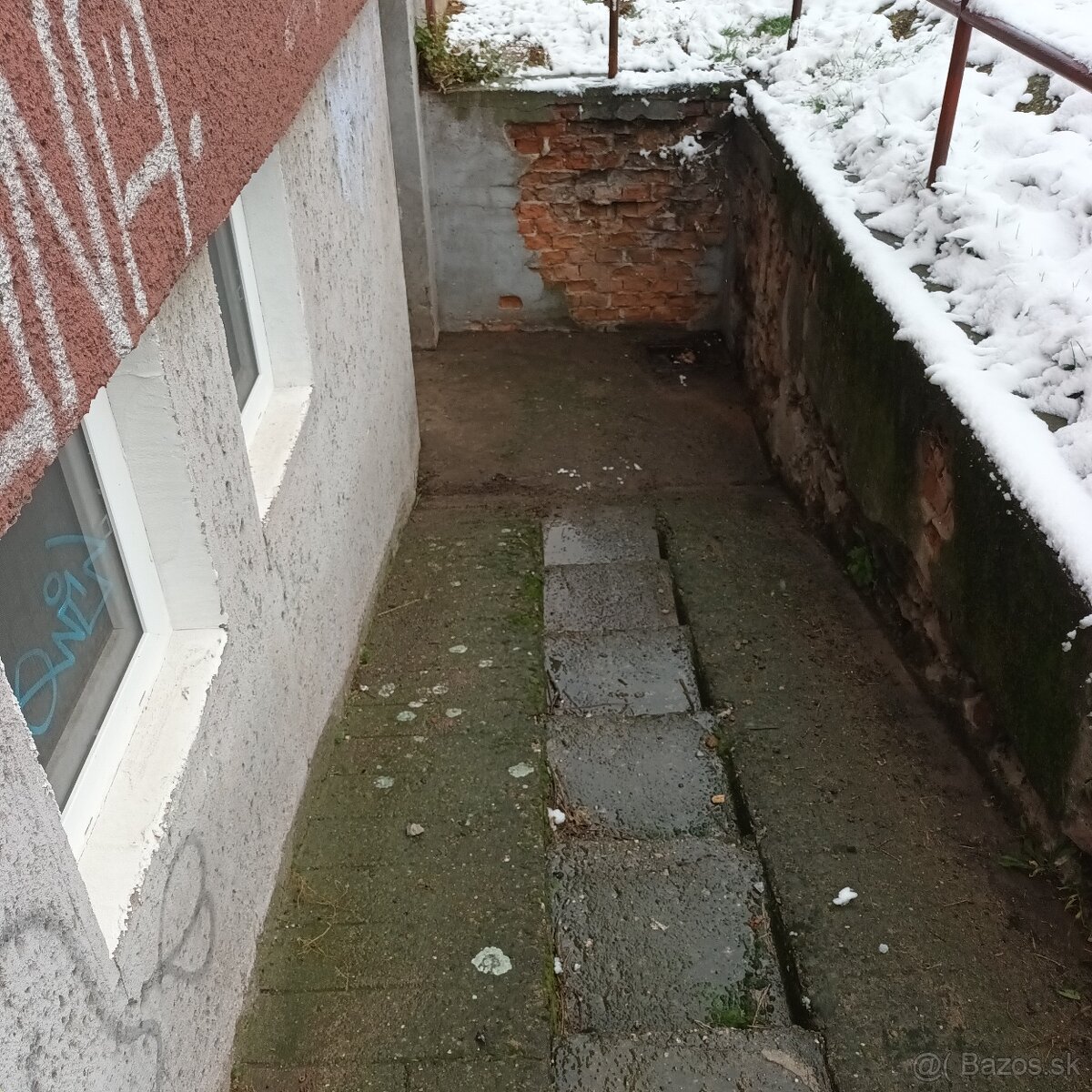 Prenájom nebytoveho priestoru na Stefanikovaj Triede Nitra.V - 5