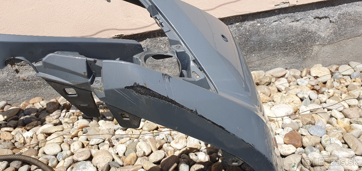 predný nárazník toyota corolla combi - 5