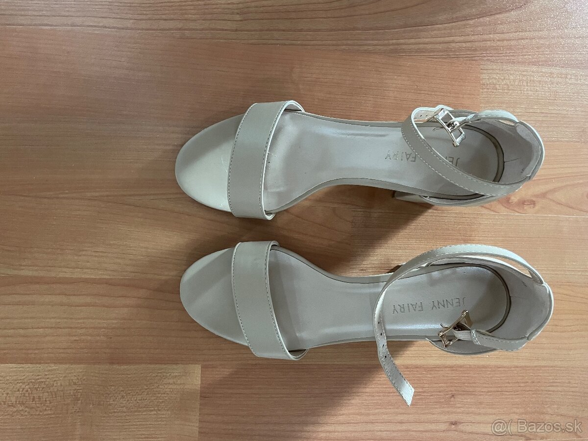Sandále na opätku - veľkosť 37 - 5