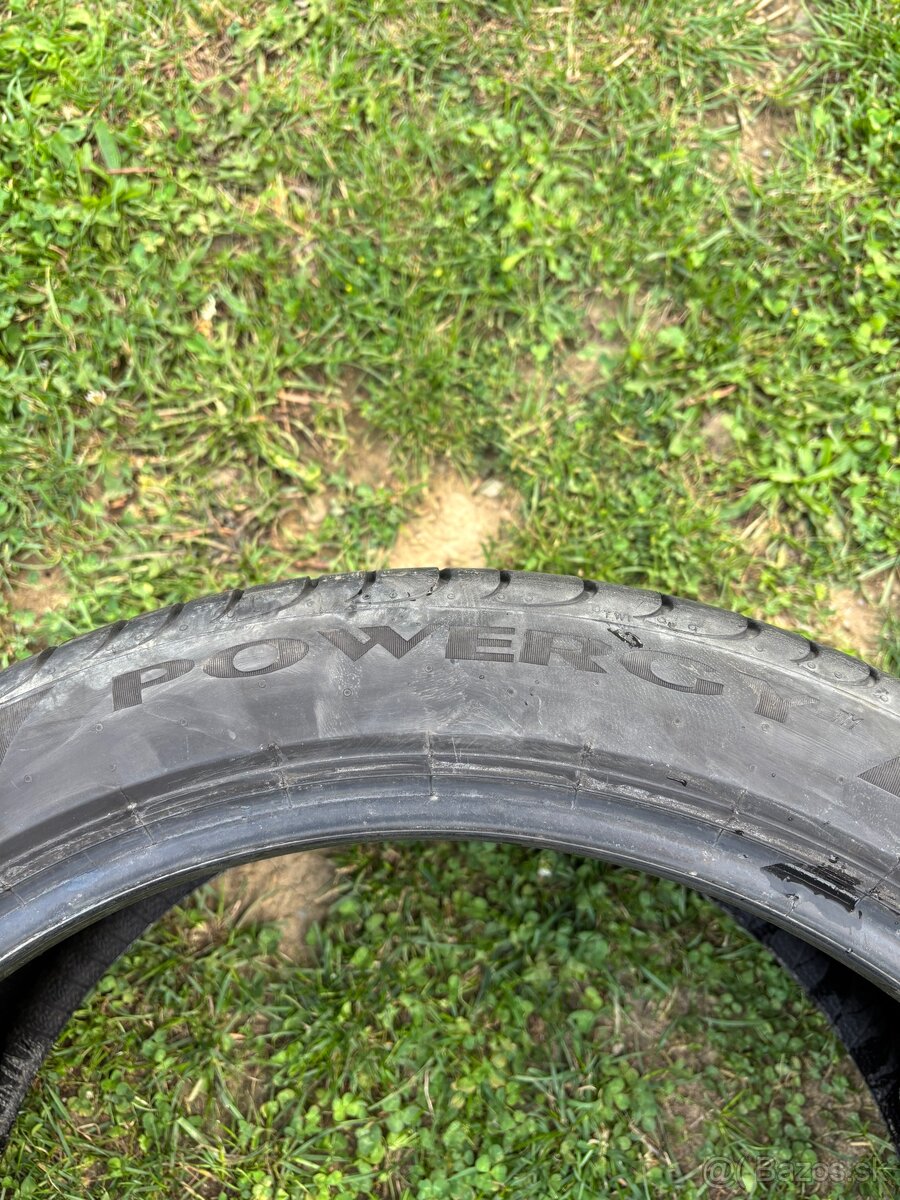 Predám 1kus letnej pneu Pirelli Powergy - 5