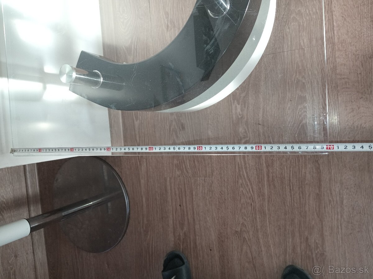 Konferenčný stolík - 5