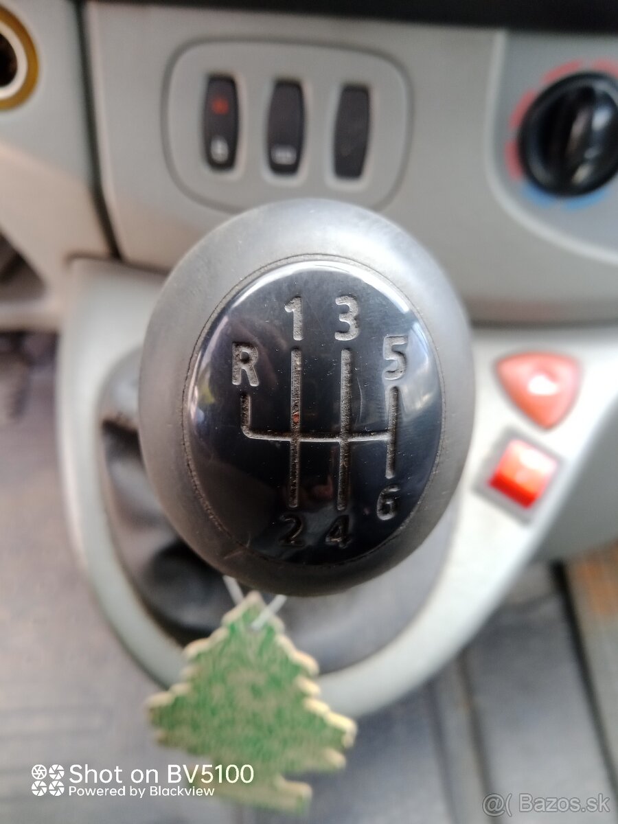 Renault Trafic - 5