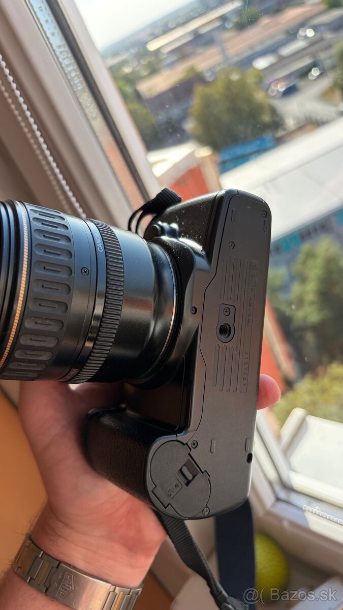 Canon eos 1000F N - 5