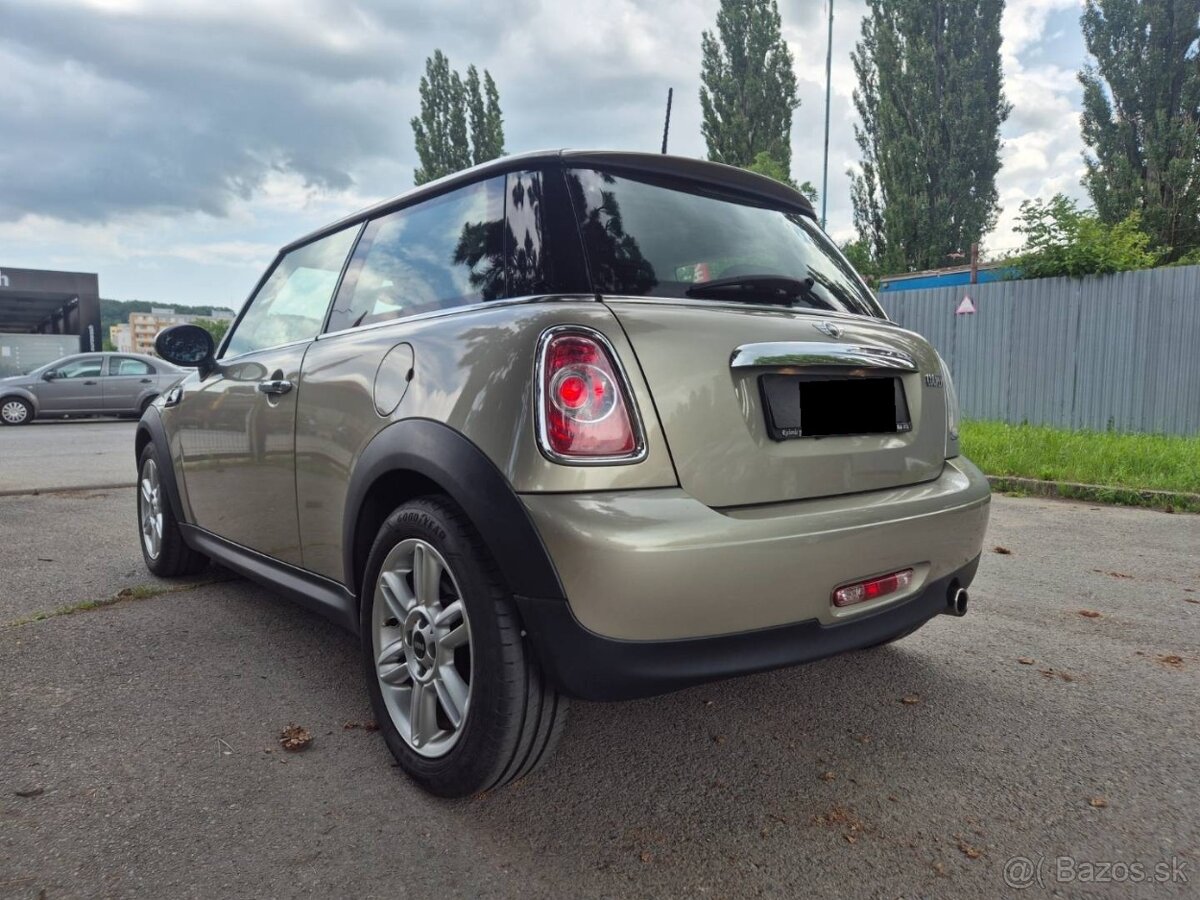 Mini Cooper 1,6 benzín, 90kW - 5