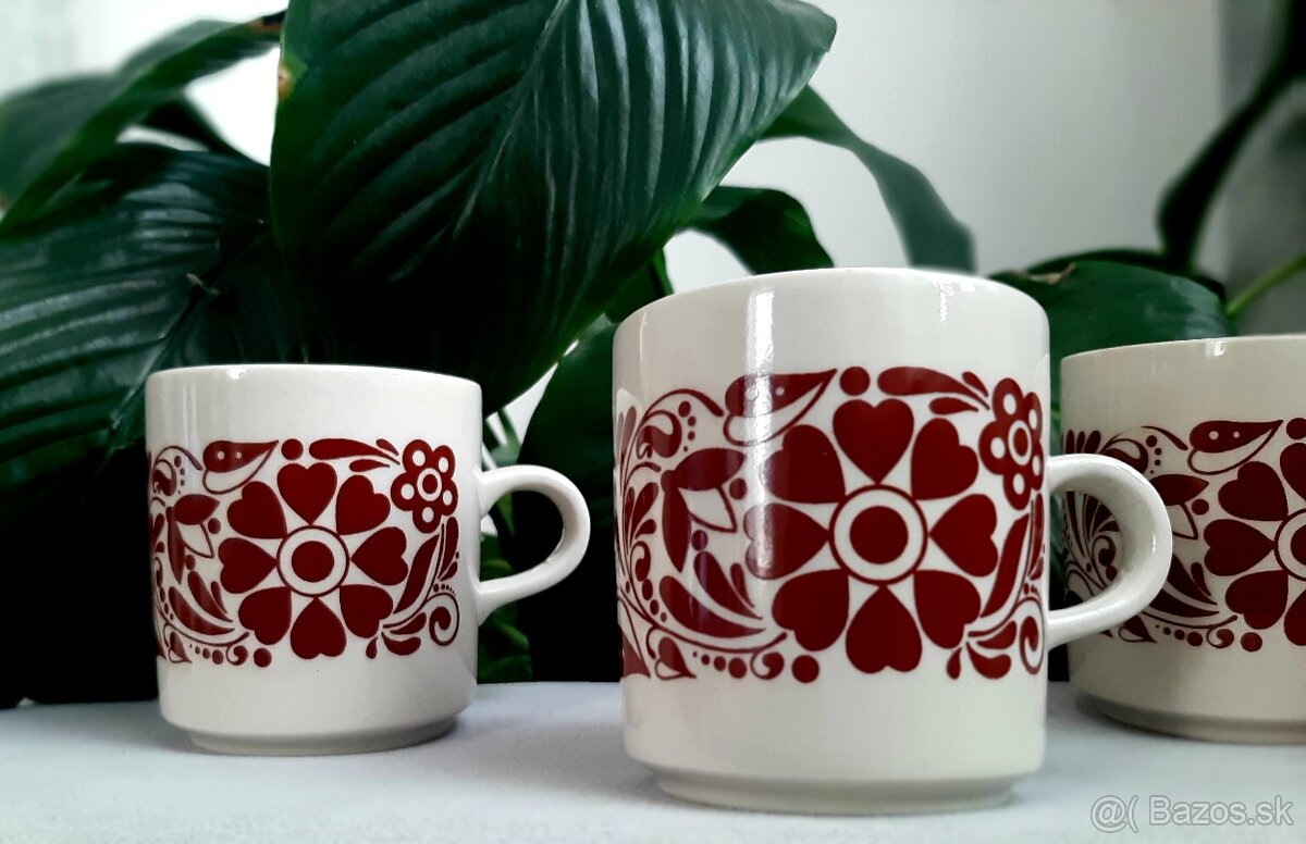 Set retro hrnků Kera Vitral / ČSSR.. - 5