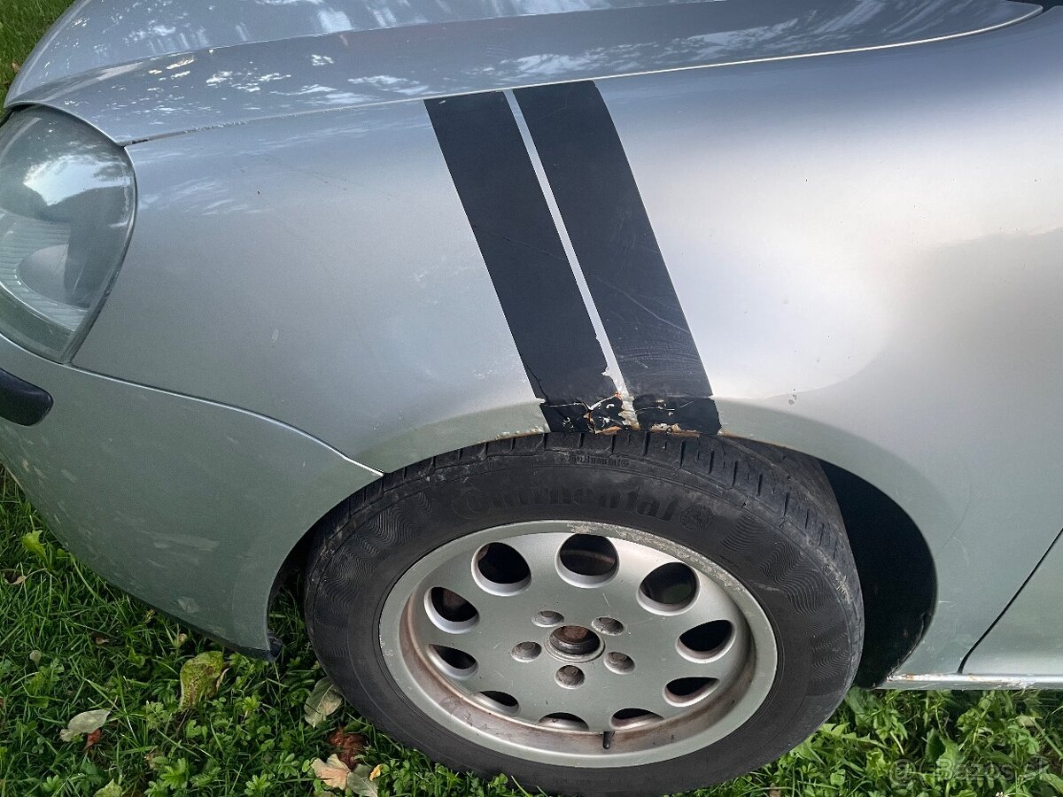 Predám Golf 5 1.4 benzín 66 kW. - 5