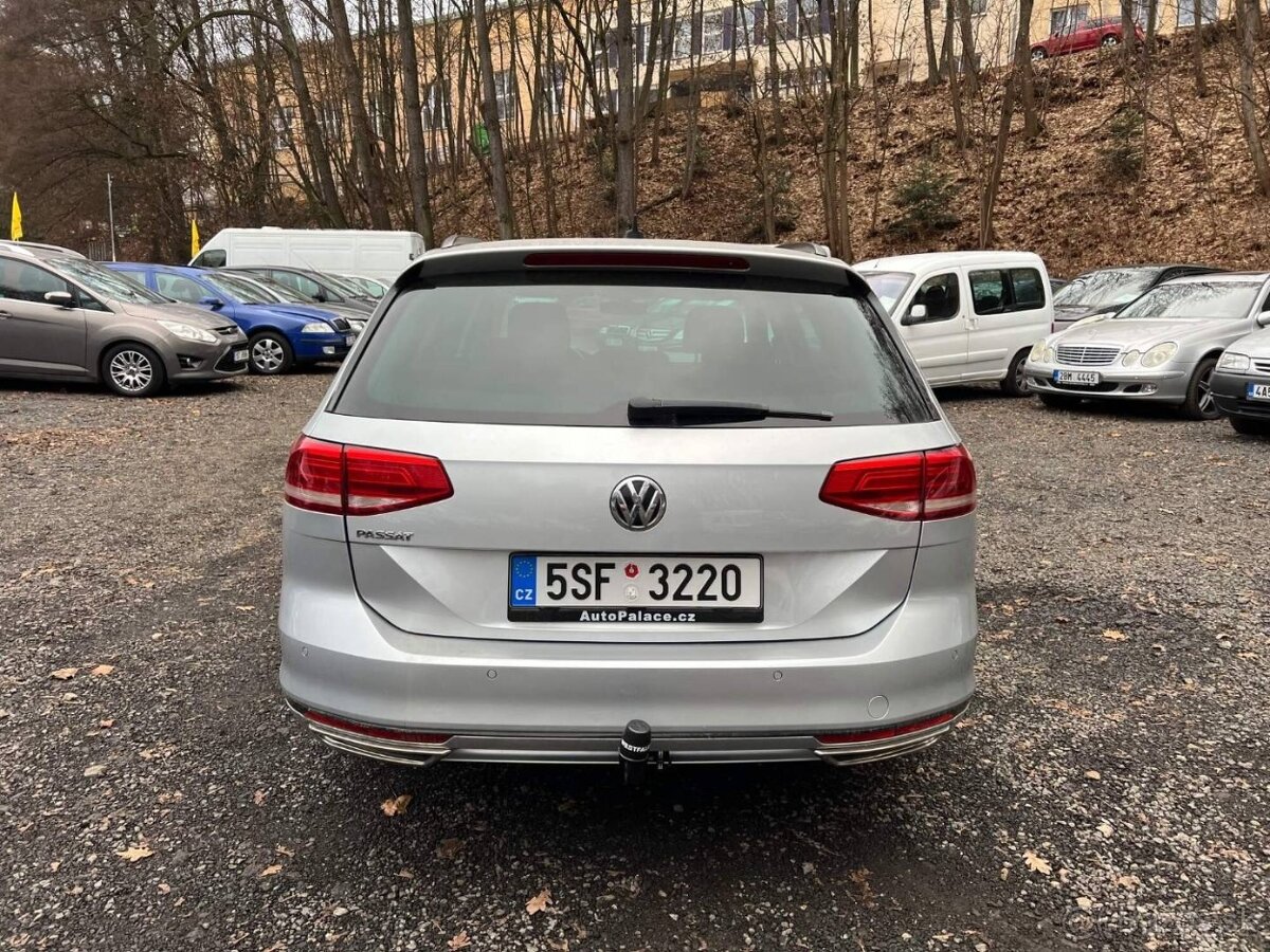 Volkswagen Passat Combi 2.0TDI 110kW automat tažné klima ACC - 5