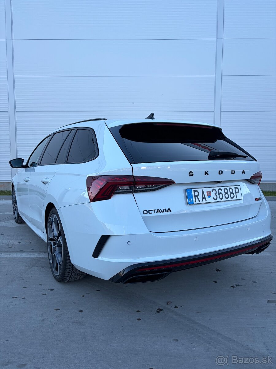 Škoda Octavia 4 RS Combi 2.0TSI - 5