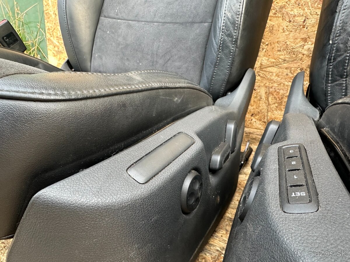 Kompletné sedačky Škoda Superb 2 koža/alcantara - 5