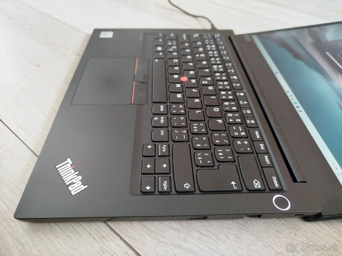notebook Lenovo E14 - Core i7-10510u, 8GB, 256GB SSD, Win11 - 5