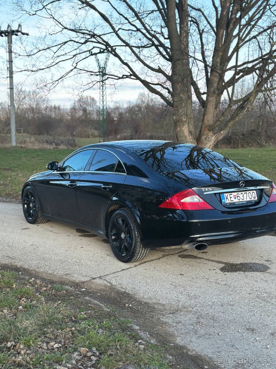 Mercedes-Benz CLS W219 - 5