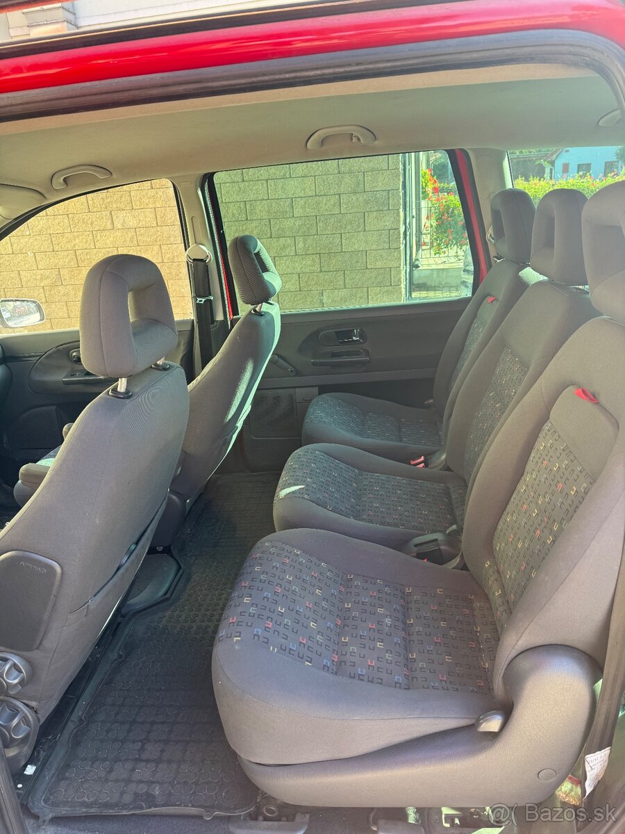 Volkswagen Sharan 1.9 TDI 85 kW - 5