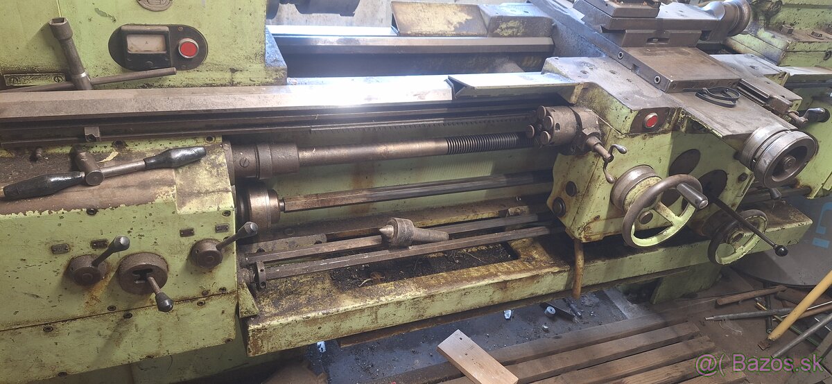 Na predaj sústruh na kov - 5