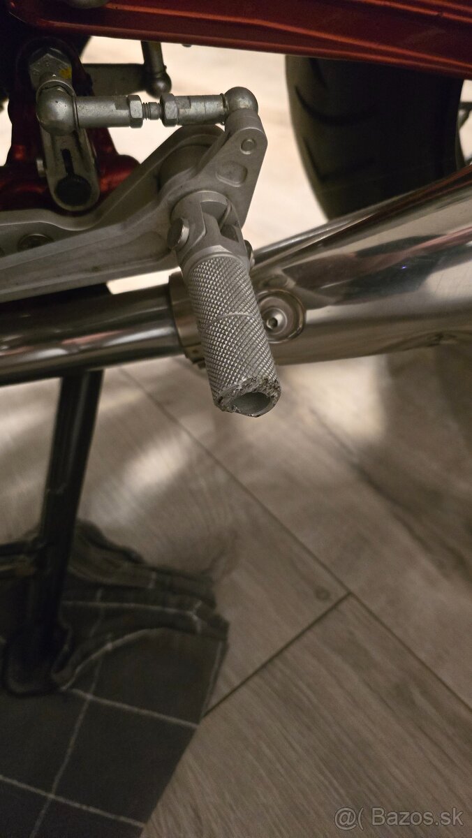 Moto Guzzi V7 Racer 3500km - 5