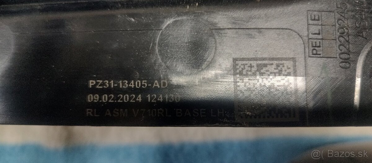 Ford Tourneo Transit Custom 2 II MK2 2023- Lave zadne svetlo - 5