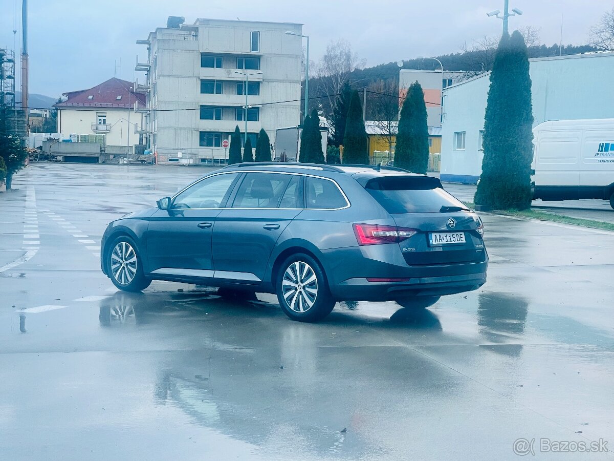 Skoda Superb kombi - 5