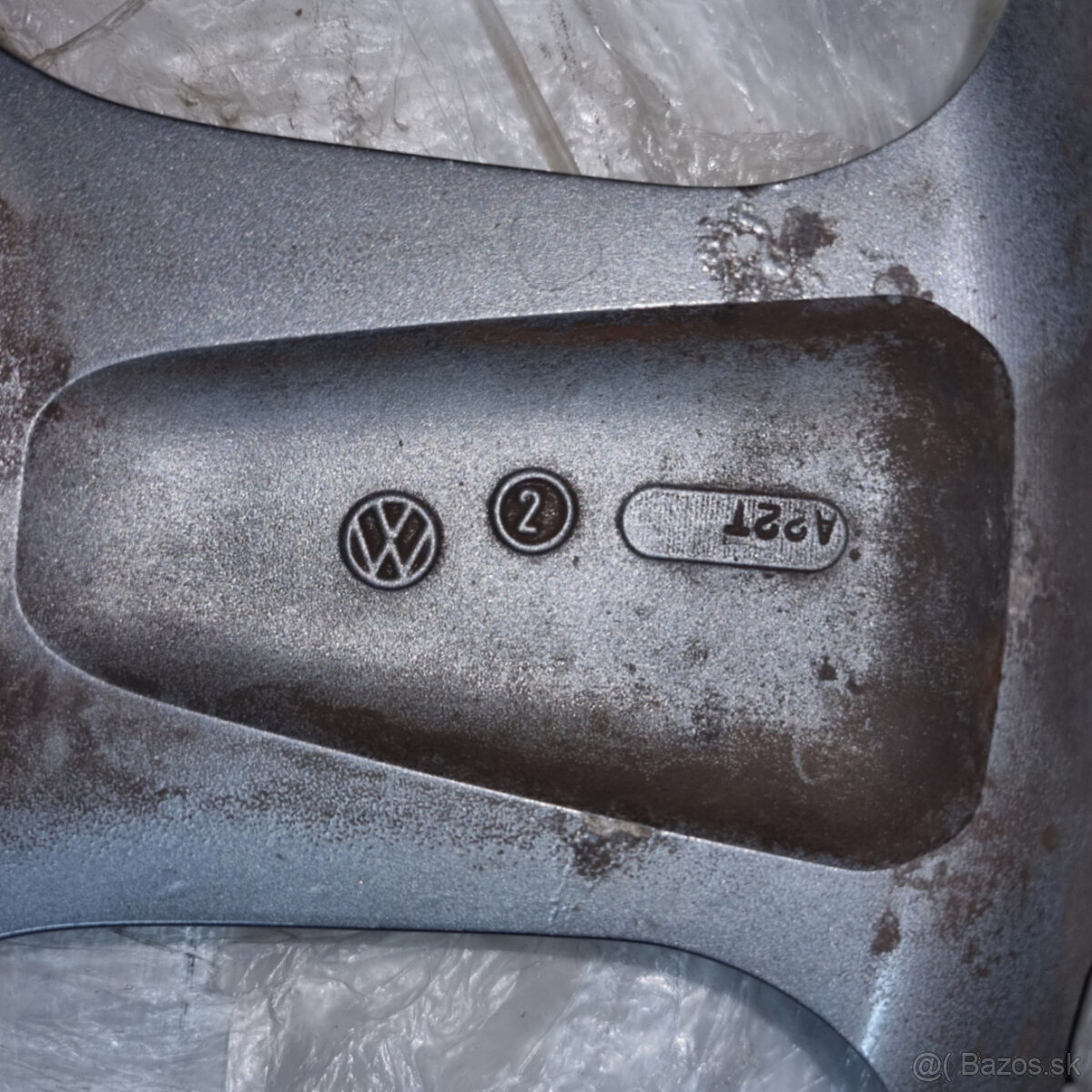 Hliníkové Volkswagen disky 5x100 R17 7J ET38 - 5