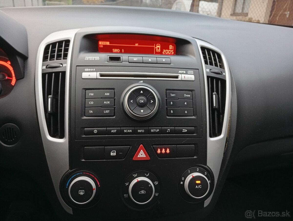 Kia Ceed 1.6 benzin 2011 - 5