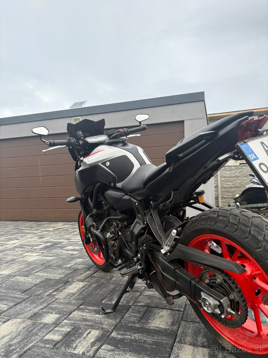Yamaha Mt 07 - 5
