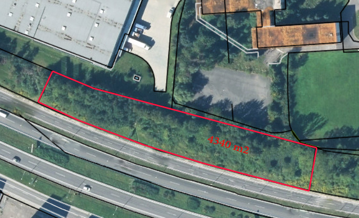 PODNIKATEĽSKÝ ZÁMER / POZEMOK / ZVOLENSKÁ CESTA BB / RADVAŇ - 5