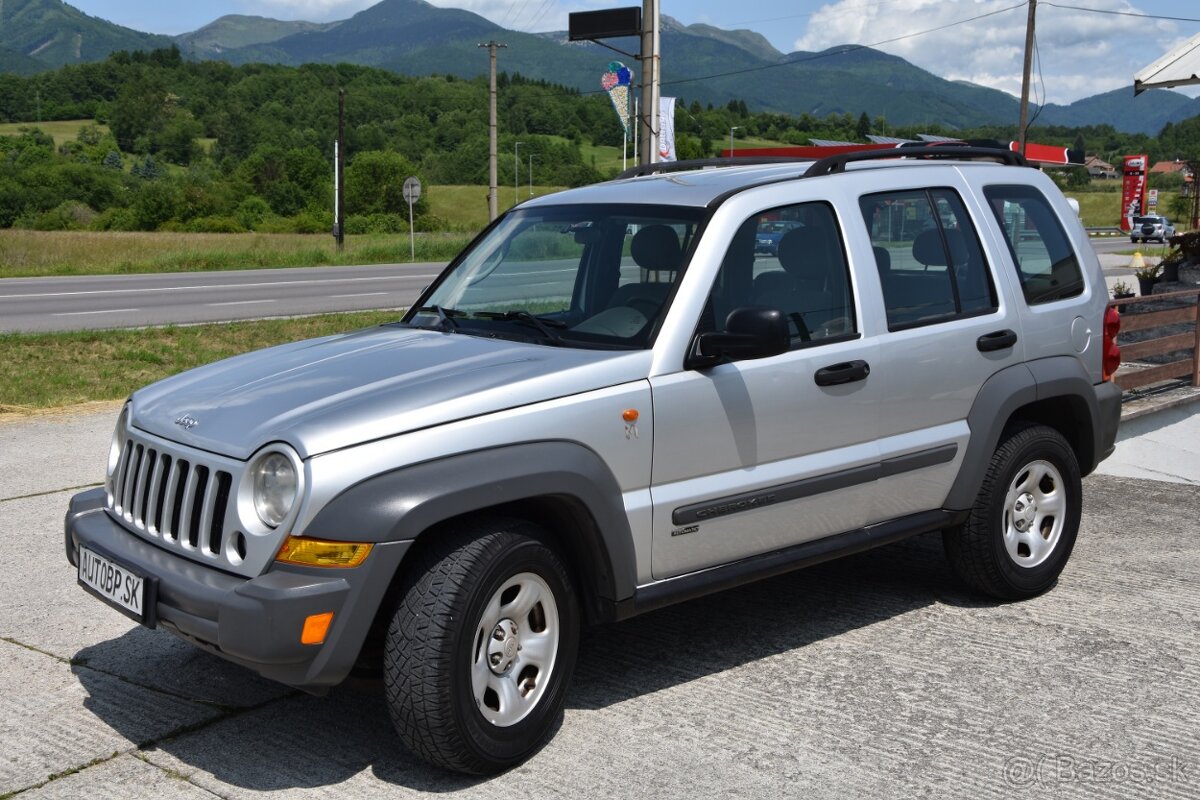 Jeep Cherokee 2.8 CRD 16V Limited A/T - 5