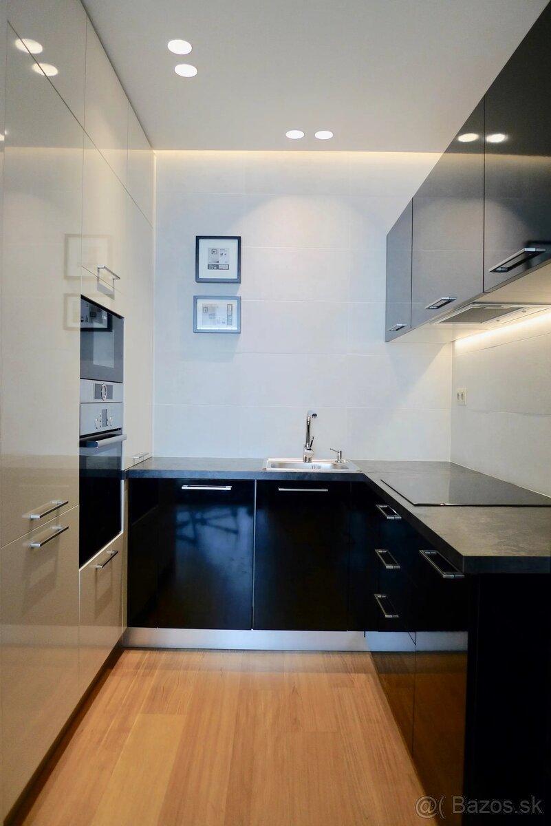 Realitný kancelária REALADR s.r.o. - 5