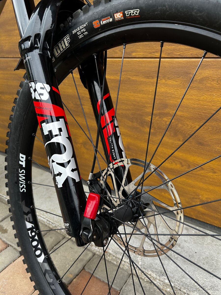 Mondraker Superfoxy R - 5