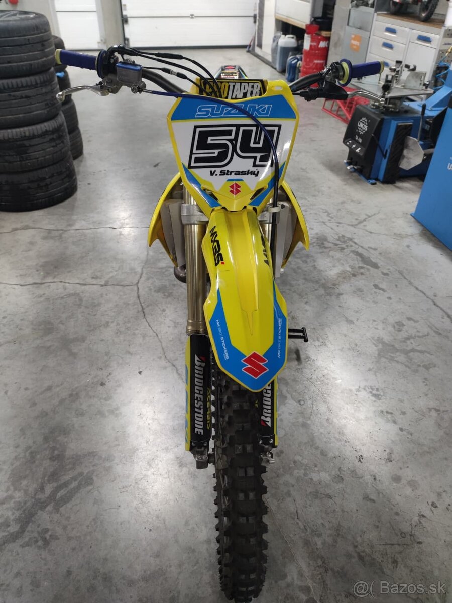 Suzuki RM-Z 450 vstrek - 5