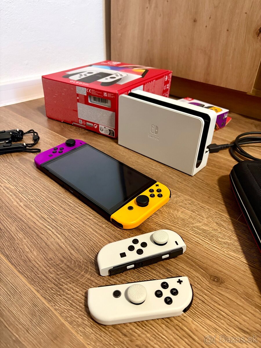 Nintendo Switch OLED + príslušenstvo - 5