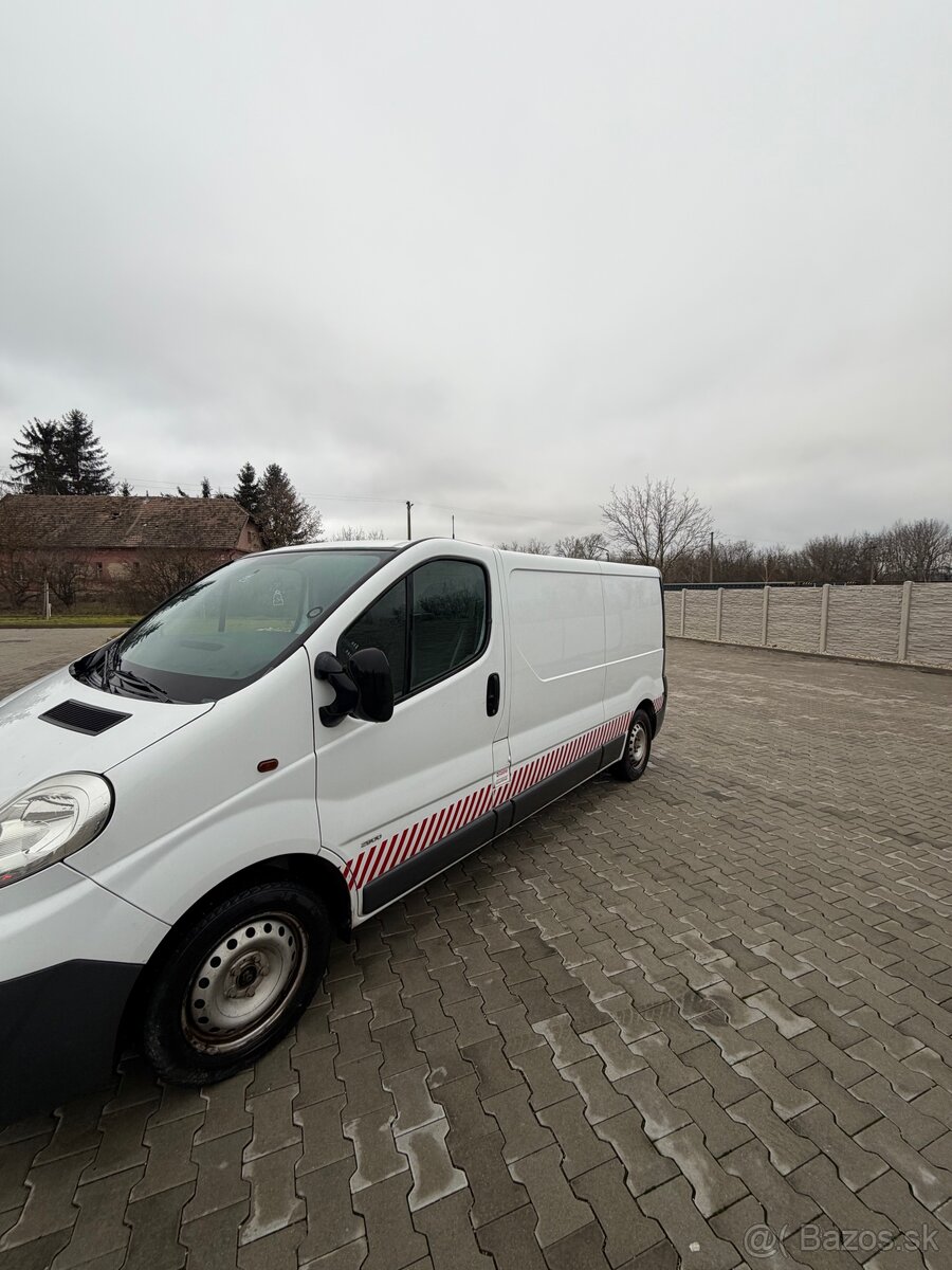 Opel Vivaro - 5