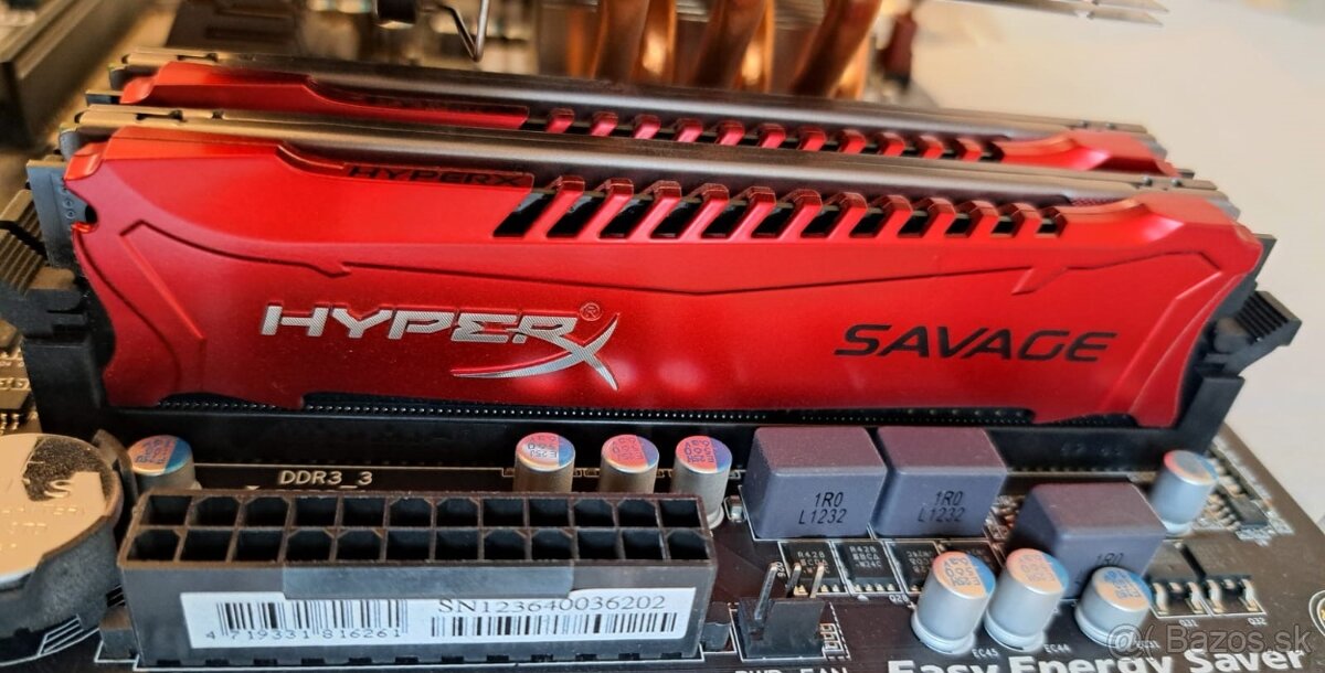 Gigabyte GA-990FXA-UD3 + FX-8320 + Mugen 3 + 16 GB HyperX - 5