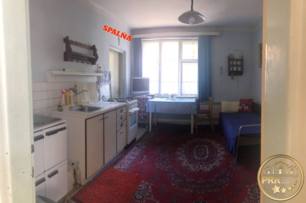 VÝBORNÁ CENA RD pri lese s pozemkom 1420m2 v Nitrici pri P - 5