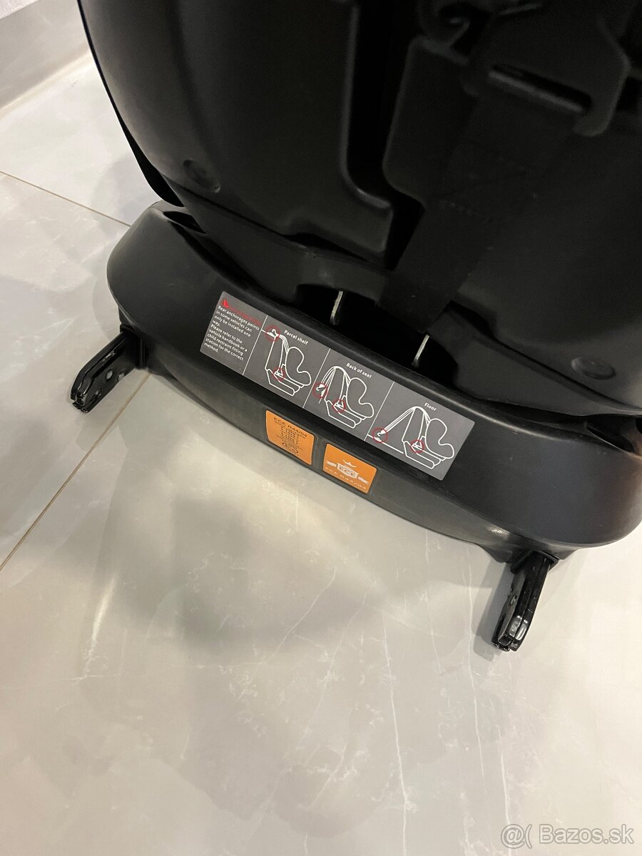 Autosedacka otocna 9-36 - 5