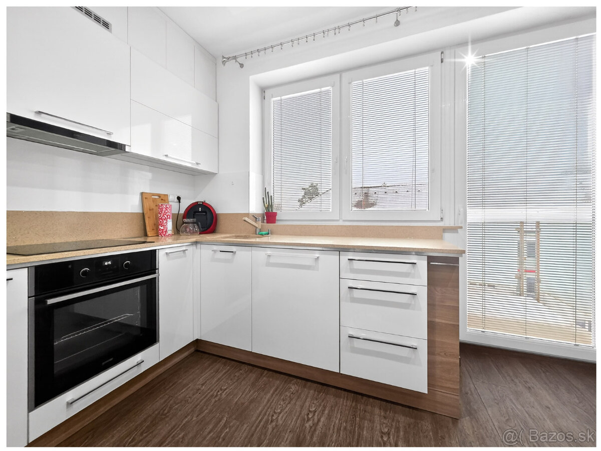 MEZONET / BLÍZKE CENTRUM / BB / prenájom / 83m2 / BALKÓN / - 5