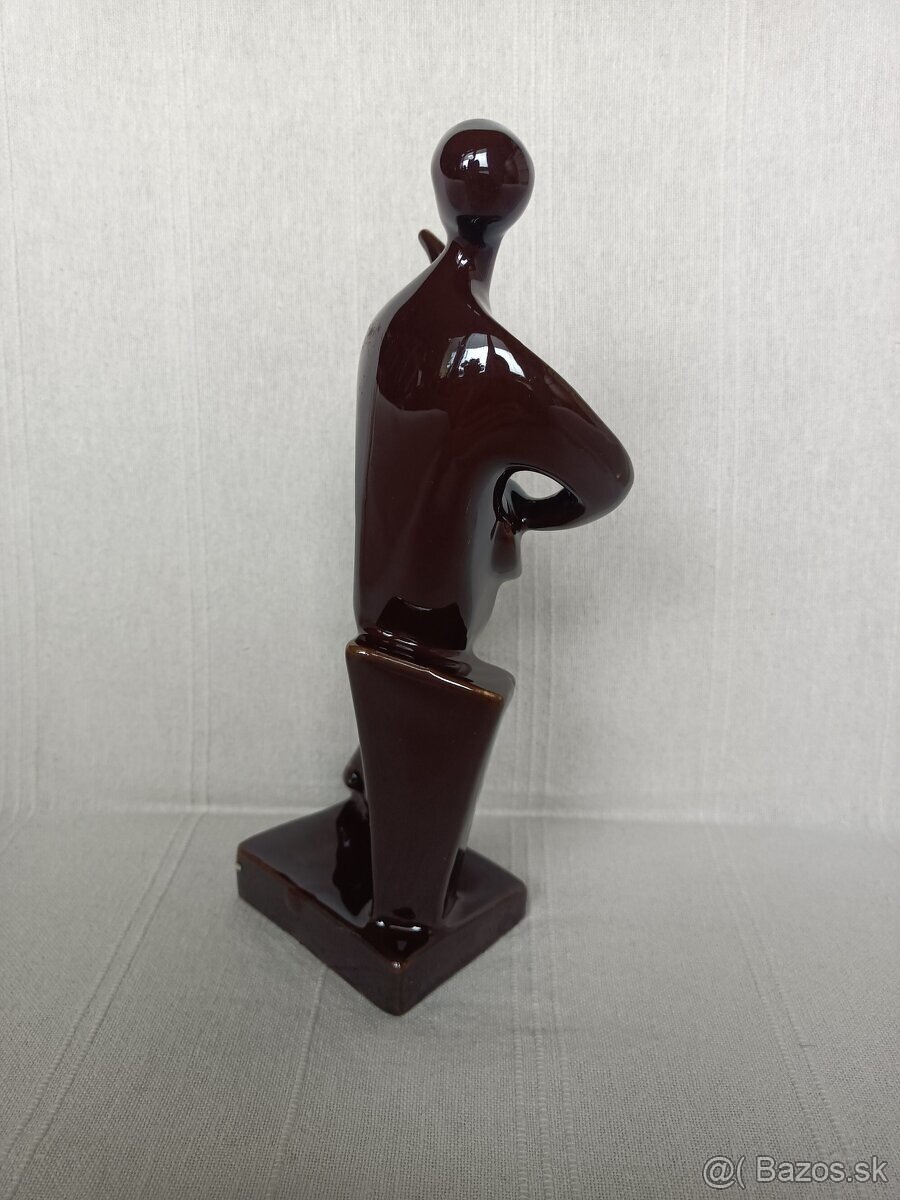 Porcelánová soška gitarista brusel - 5