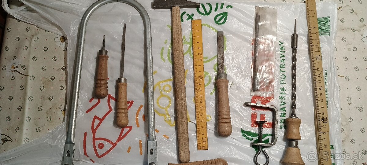 Retro lupienkova pila so sadou na vyrezavanie - 5