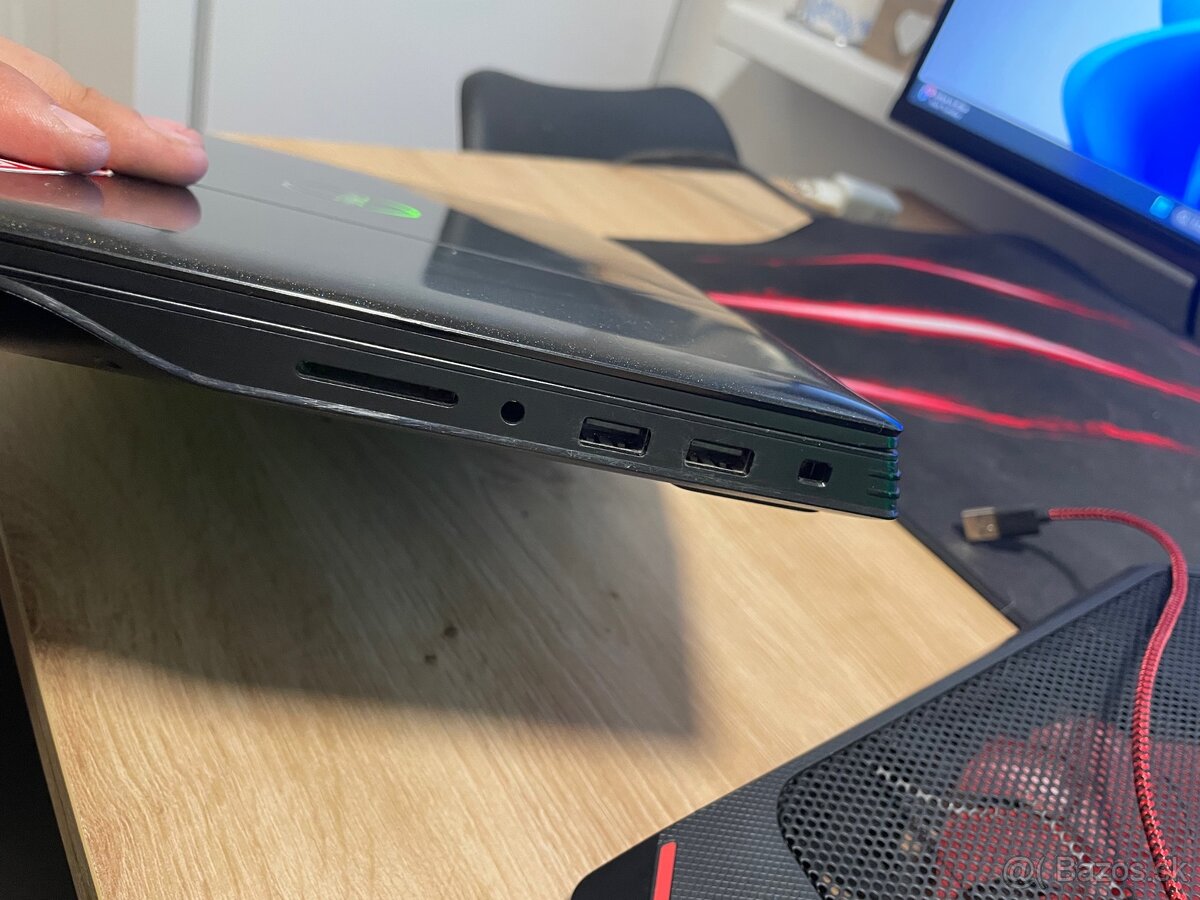 Herný Notebook DELL G5500 - 5