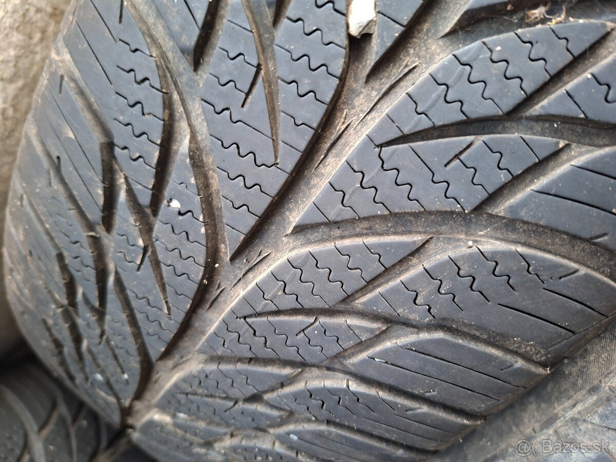 Predam 205/55/R16 - 5