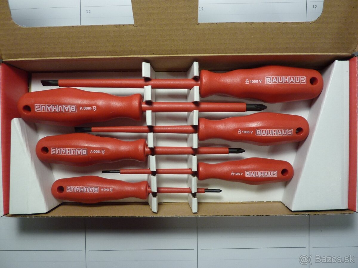 Sada skrutkovačov+ Krycia fólia+ Gumová nádoba - 5