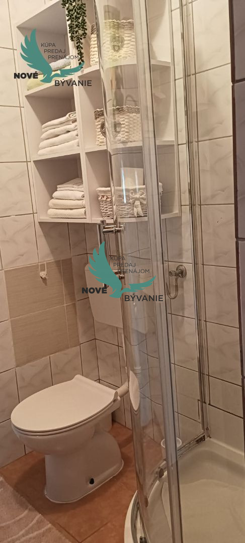 Dom v prvej rade od mora 2x apartmán s výhľadom na more a st - 5