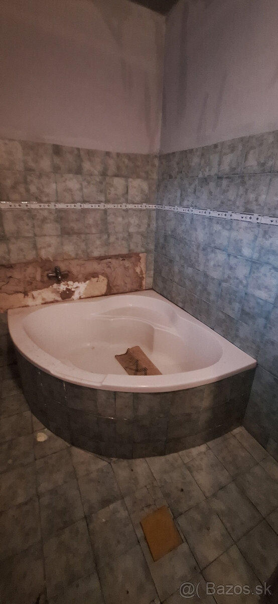 Predaj samostatne stojaceho rodinného domu - 5