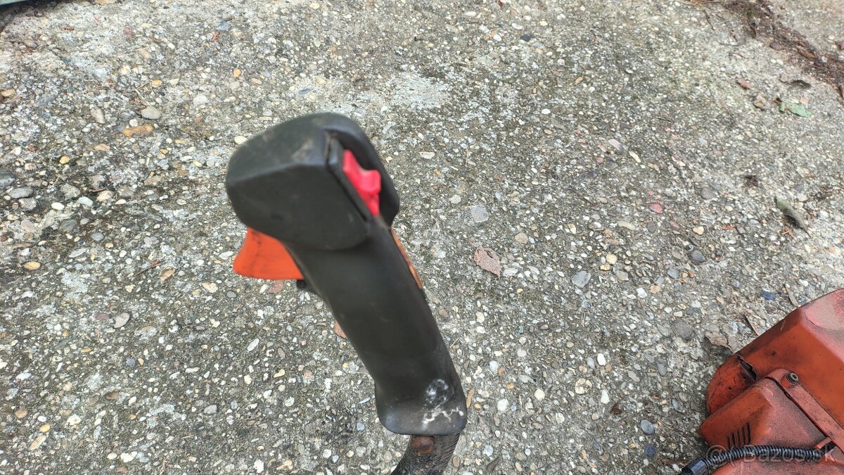 Krovinorez Husqvarna - 5