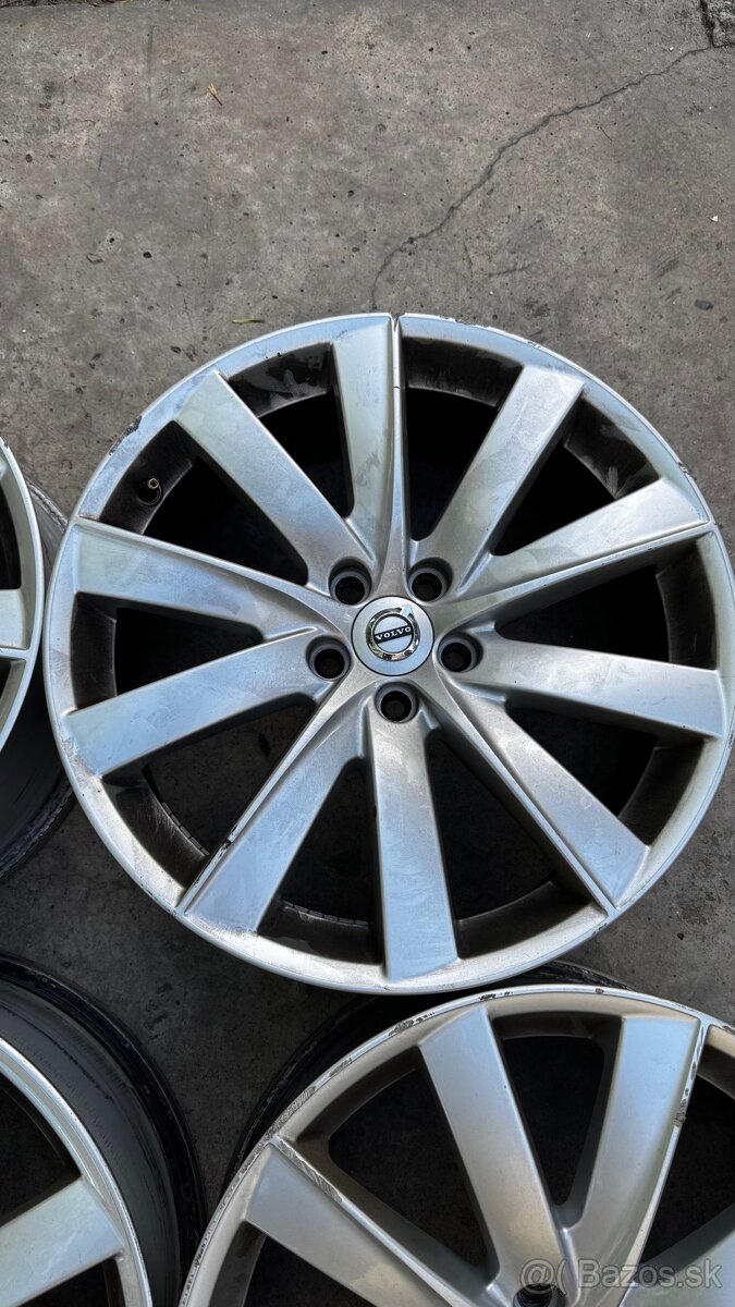 Originálne elektróny 19" Volvo - 5