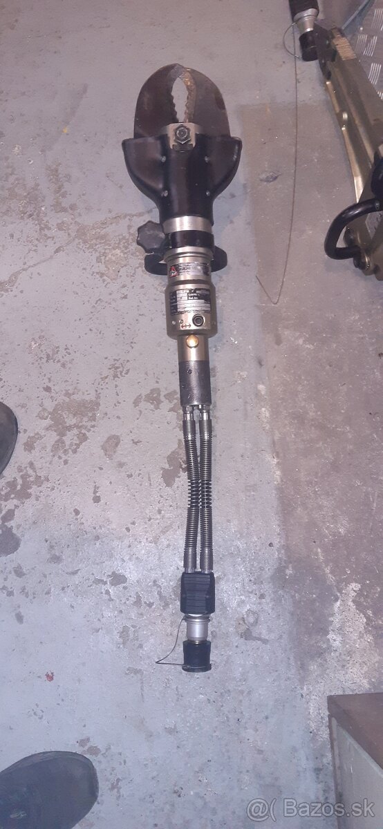 Hydraulická vyprošťovací sada Weber. - 5